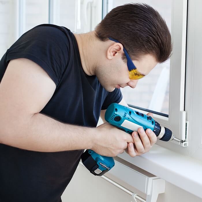 Установка пластиковых окон REHAU фото