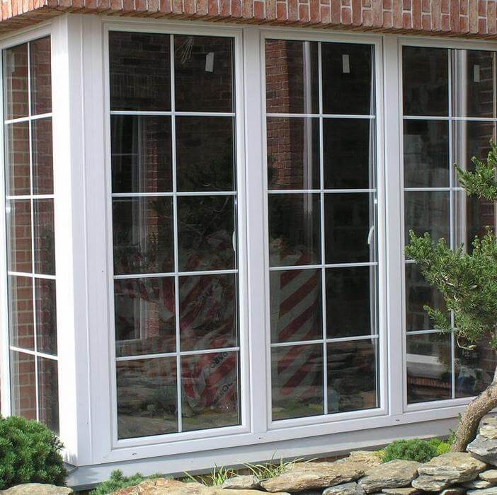 Панорамное остекленение балконов REHAU фото